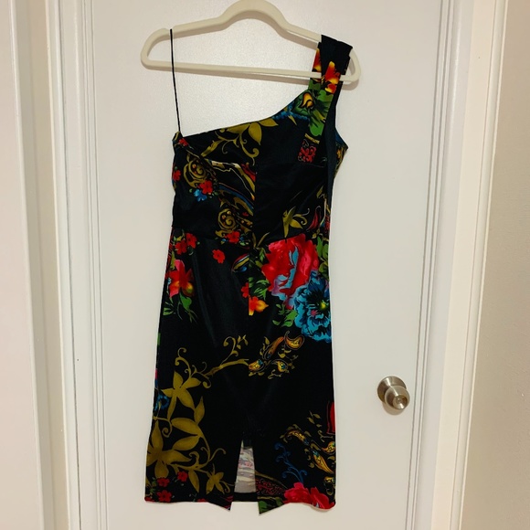 Damzels in this Dress sleek - Picture 1 of 3